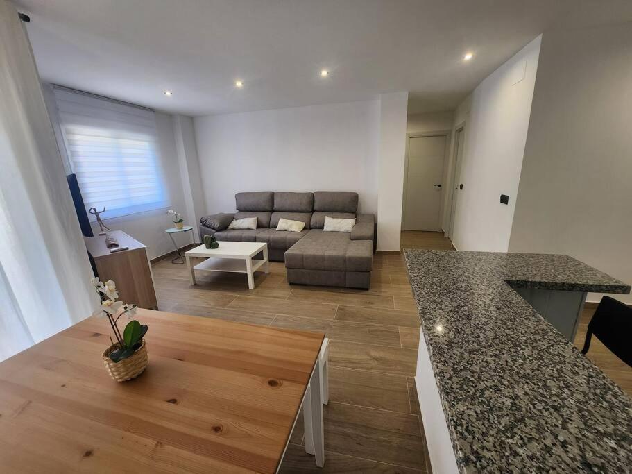 Апартаменты Piso Acogedor En Малага Экстерьер фото